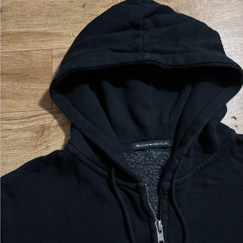 Brandy Melville Black Jacket - Picture 2 of 2
